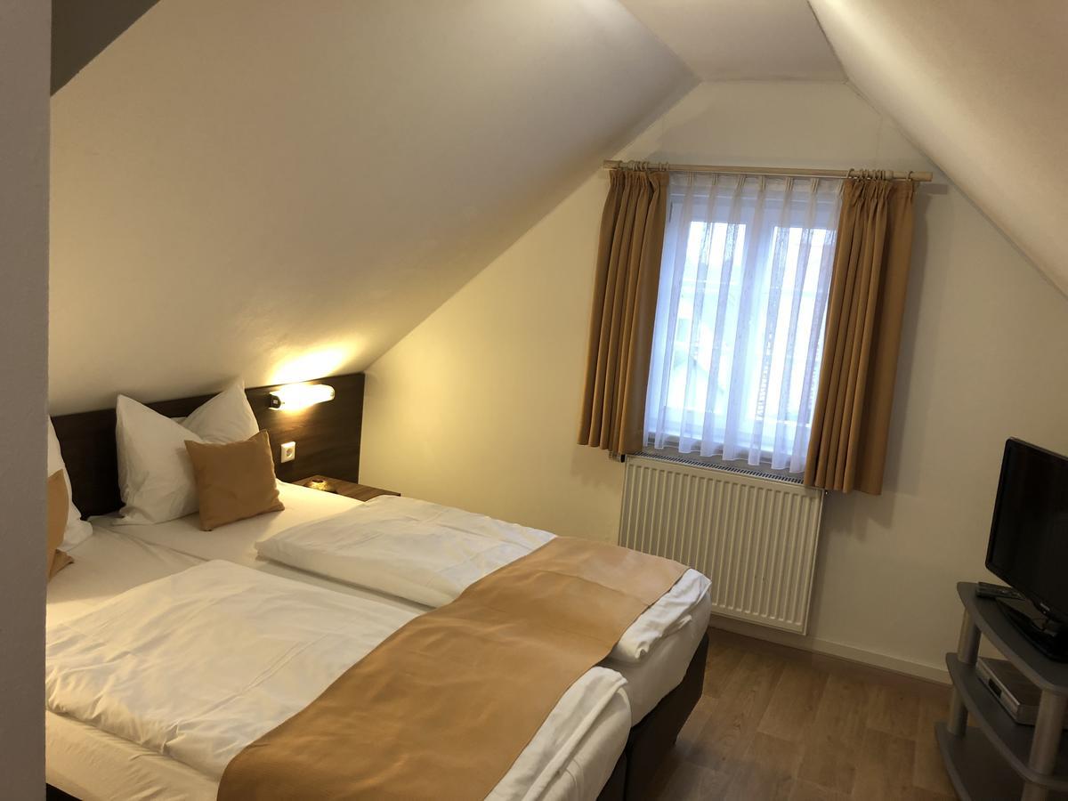 Hotel Garni Goldene Traube Bad Windsheim Dış mekan fotoğraf